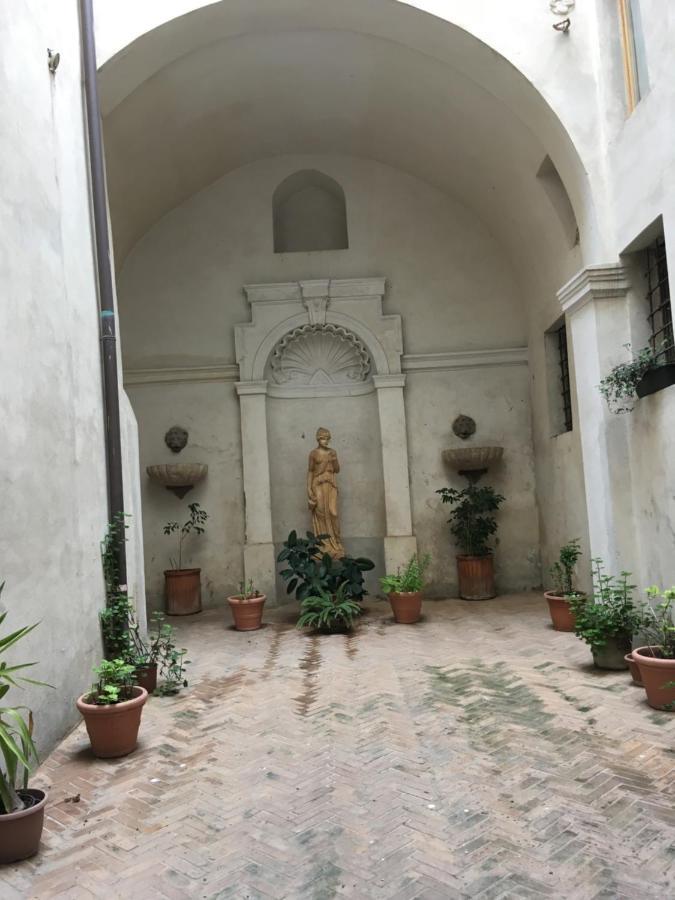 Domus Next Campo De'Fiori With Thermal Shower ローマ エクステリア 写真