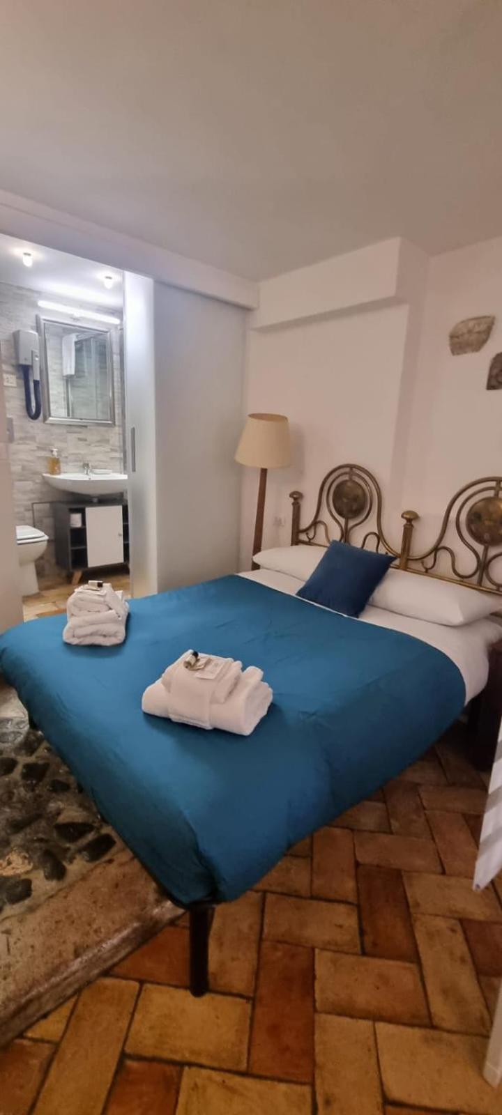 Domus Next Campo De'Fiori With Thermal Shower ローマ エクステリア 写真
