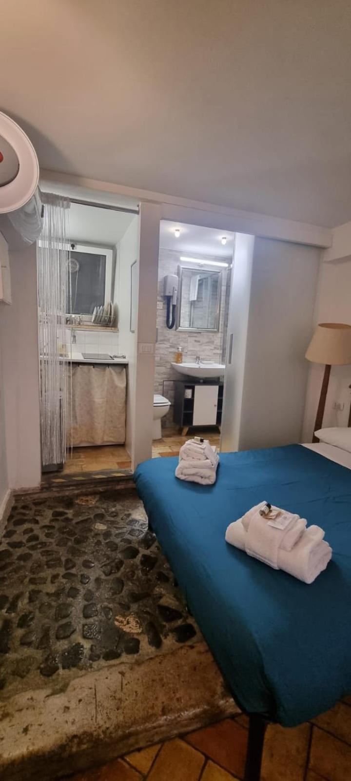 Domus Next Campo De'Fiori With Thermal Shower ローマ エクステリア 写真